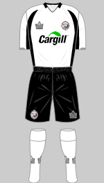 hereford united 2009-10 home strip