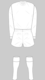 luton town 1965 white kit